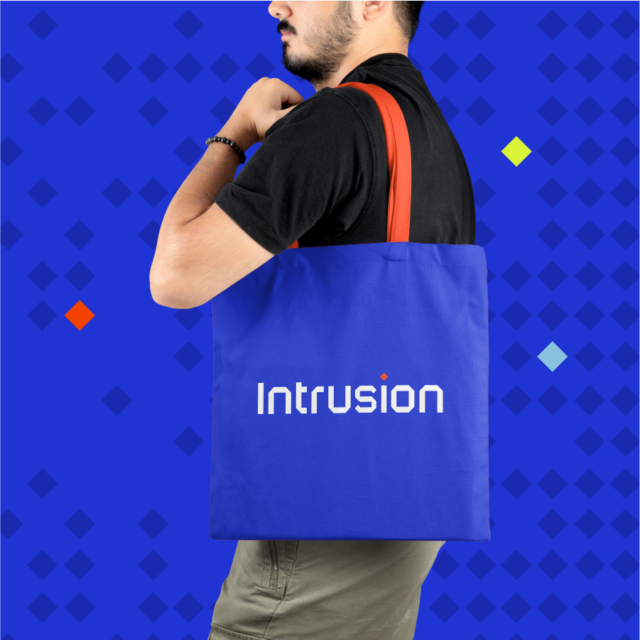 Intrusion tote bag