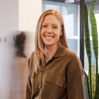 Head shot of Meredith Papps